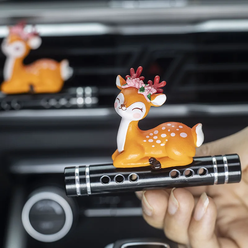 

Creative deer Cute Decoration Car Air Outlet Perfume Clip Aromatherapy Air Conditioning Decoration deer Interior Accessories