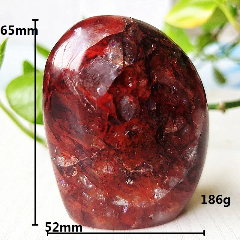 

Красный гематоидный кварц EBET