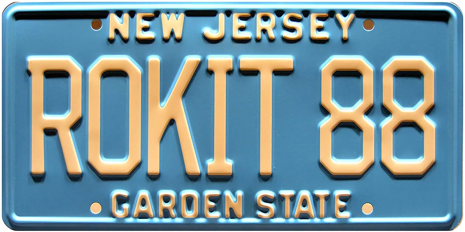 Машины знаменитостей Бакару Бузай | РОКИТ 88 Металлический знак