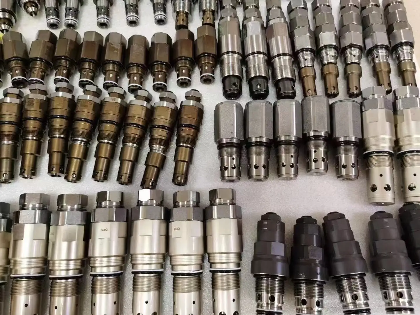 Деталь экскаватора от производителя основной предохранительный клапан для daewoo