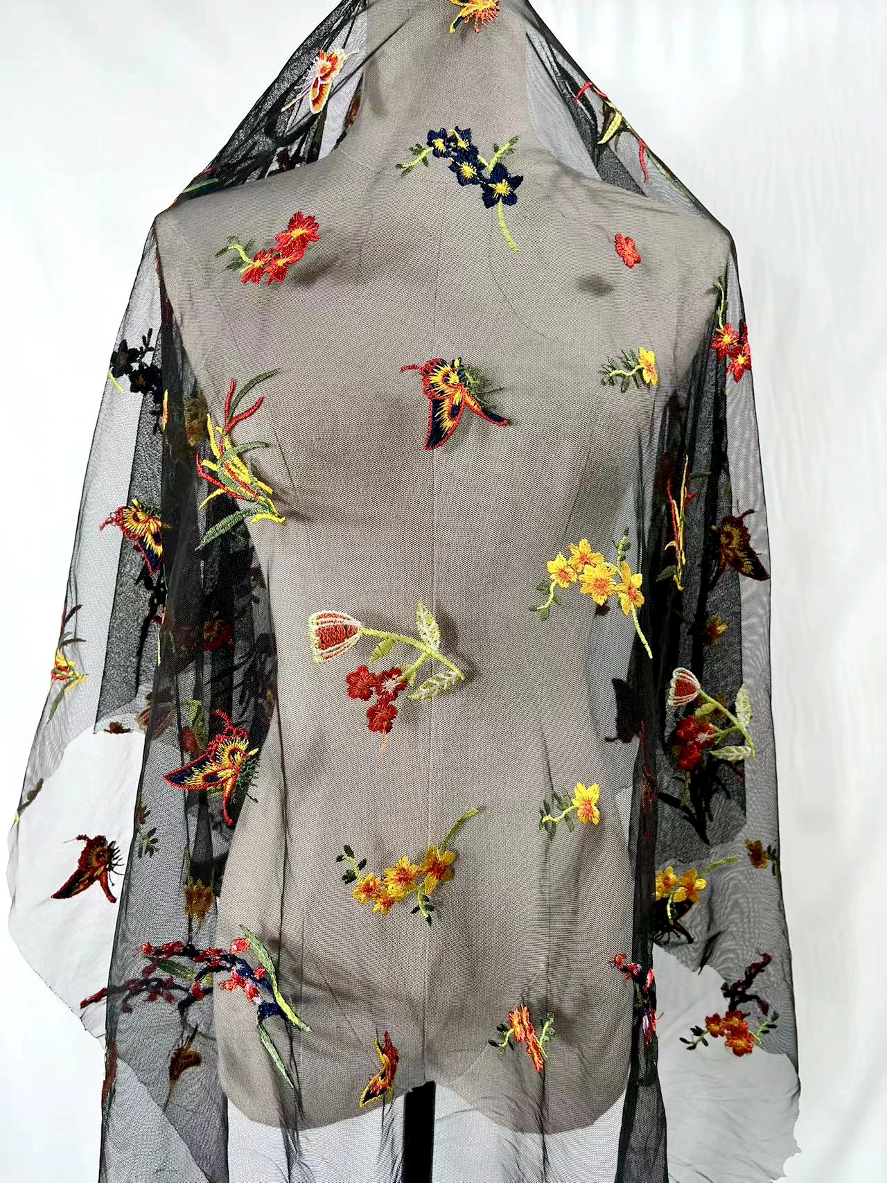 

Cute Multi-Color Small Flower Embroidered Black Mesh Fabric Diy Breathable Gauze Dress Sewing Fabric X1066