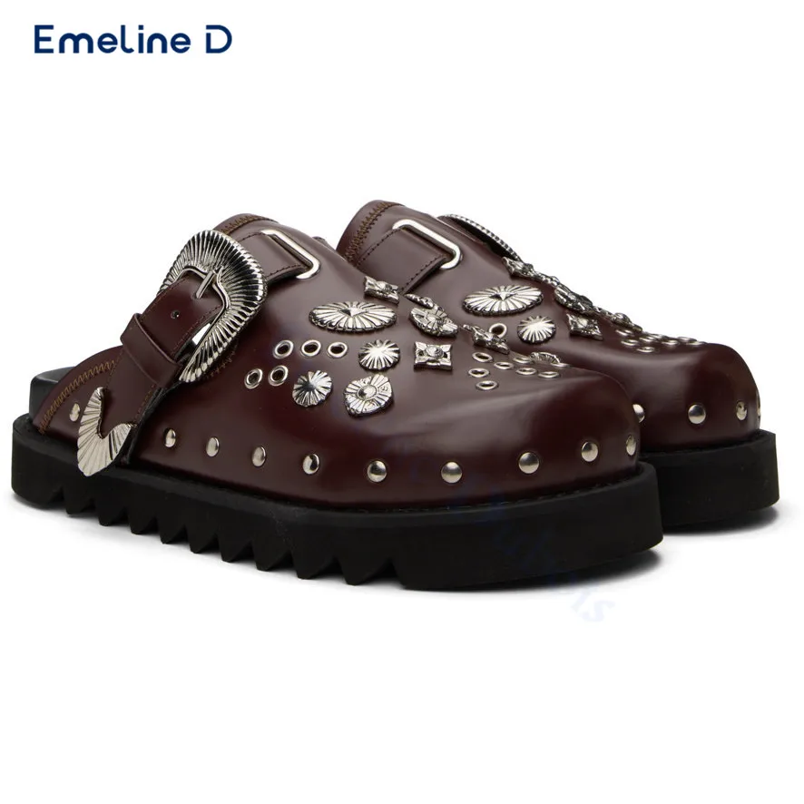 Тапочки на толстой подошве с аппаратными заклепками тапочки круглым носком и