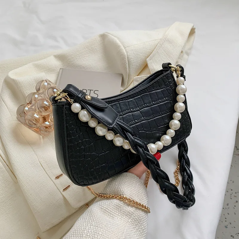 

Underarm Small Bag Women's Bag 2022 Spring and Summer New All-match Messenger Bag Chain Fashion Shoulder Small Square Bag