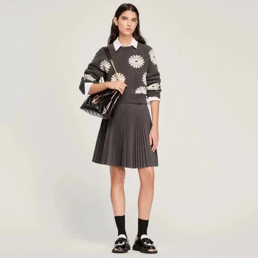 

Нишевый Повседневный жаккардовый шерстяной свитер с маргаритками, яркий короткий пуловер с круглым вырезом для женщин