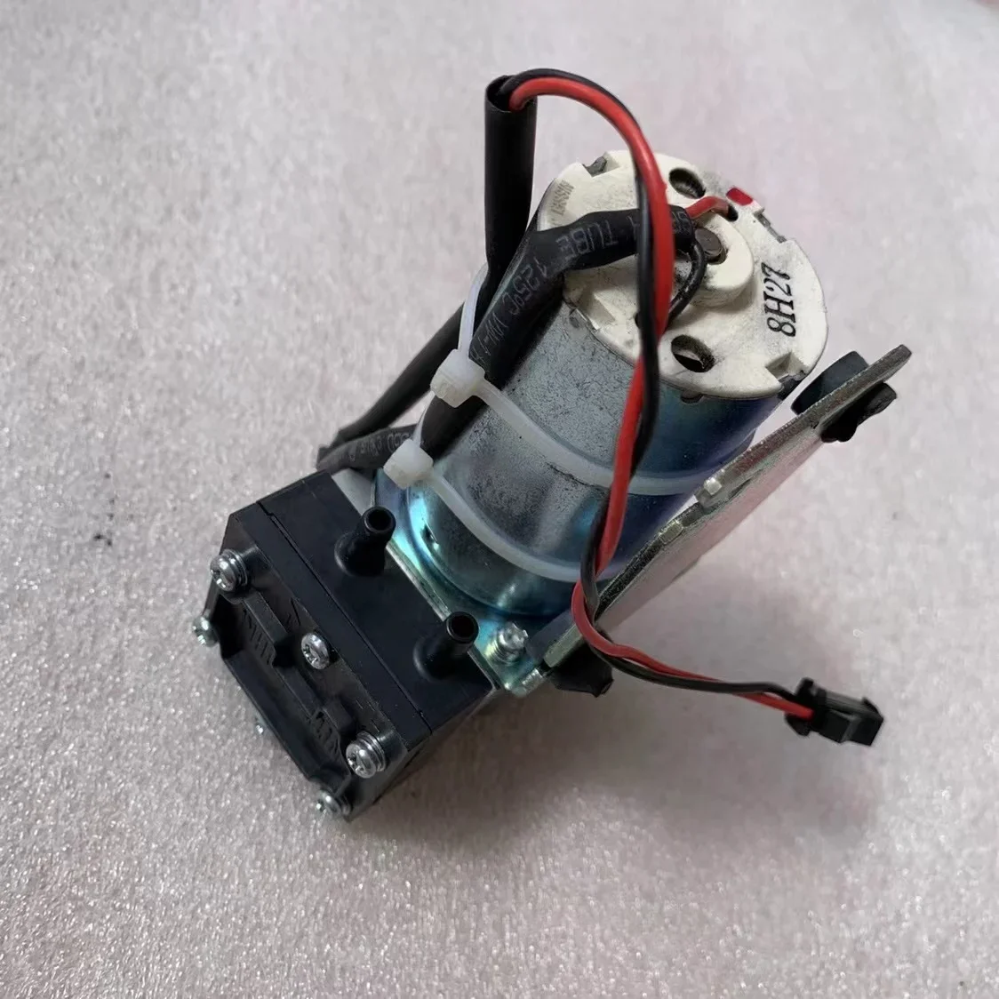 Новый и оригинальный насос для Sysmex XS1000i XS800i XS500i XS900i воздушный отрицательного