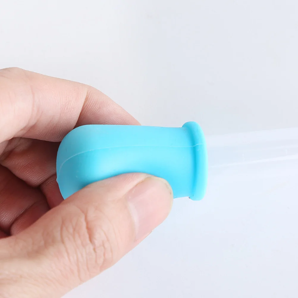 Akfix 100e универсальный силикон 280 мл прозрачный. Силиконовый пластик. Маленький силикон. Герметик новбытхим силиконовый 40мл бесцветный. Силиконовый герметик silicon v6.