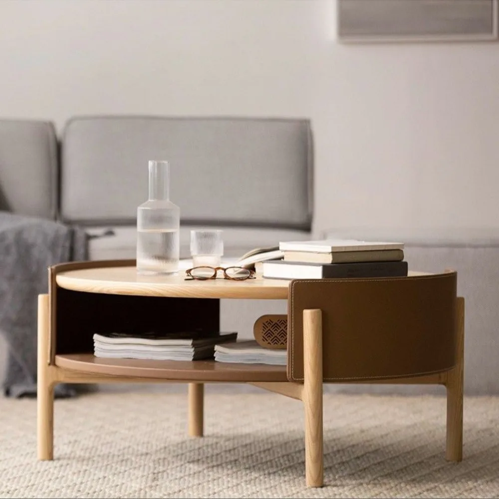 Кофейный столик в скандинавском стиле с зернистой кожей маленькая