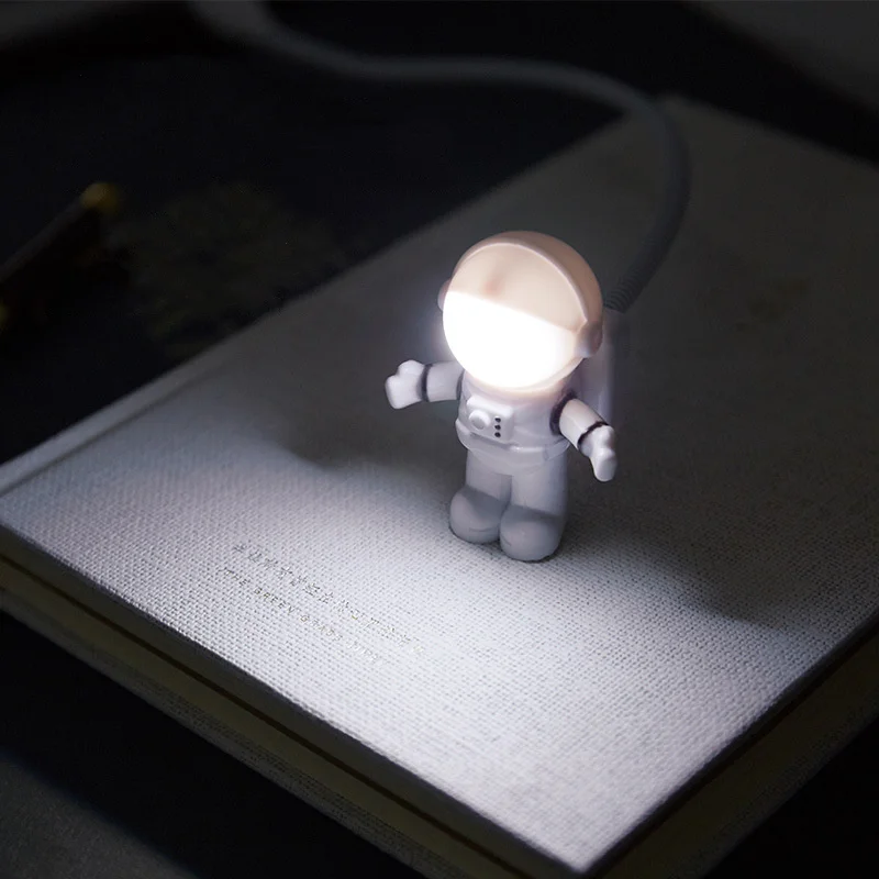 

Fashion New Spaceman Astronaut LED Flexible USB Light Night Light for Kids Toy Gifts Laptop PC Notebook Novelty Luminous Toys