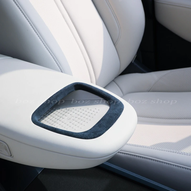 Аксессуары для Zeekr Беспроводная зарядка рамка меховая металлическая защита