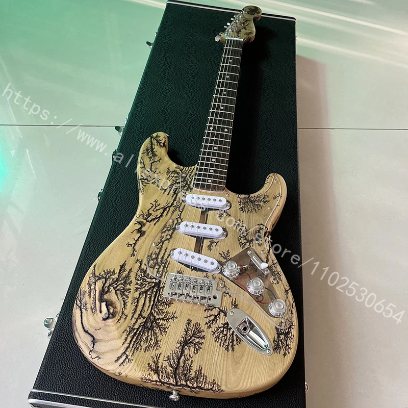 

Famous electric guitar, with white wax wood body, professional quality assurance, free door-to-door delivery.