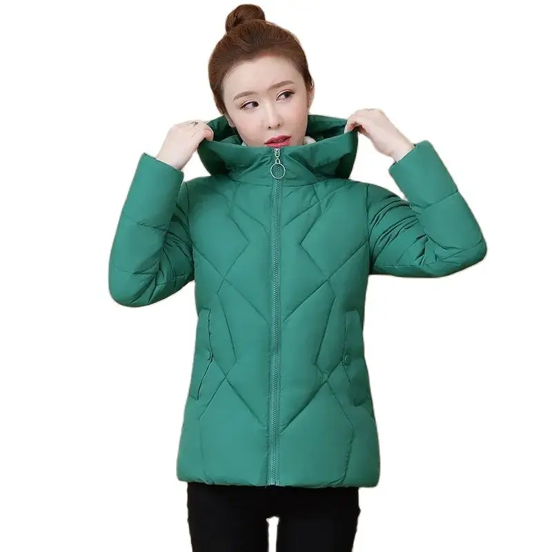 

2022 Winter New Jackets Women's Coats Thick Winter Coats Short Large Size Slim Fit Cotton Jackets and Coats Hooded