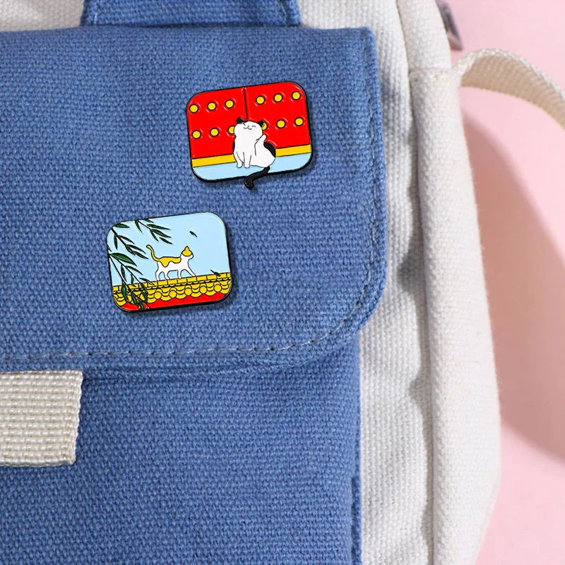 Брошь в китайском стиле для путешествий