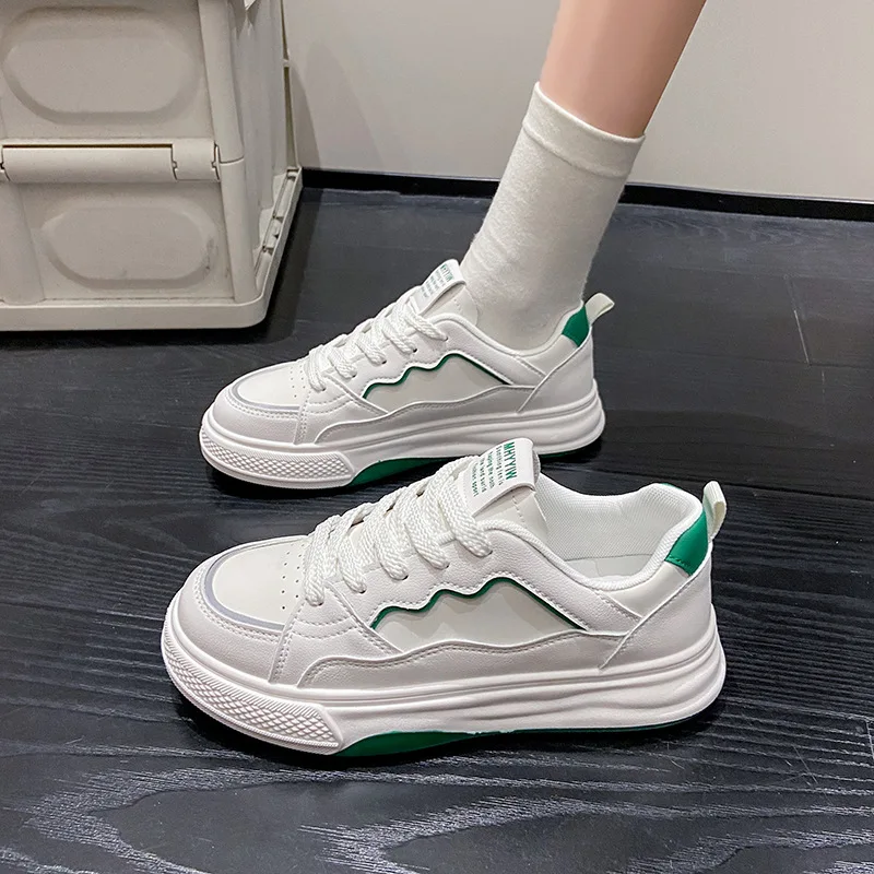 

Summer Trend Casual White Shoes Fashion Comfortable Sports Women Shoes Soft Bottom Breathable Board Shoes Women
