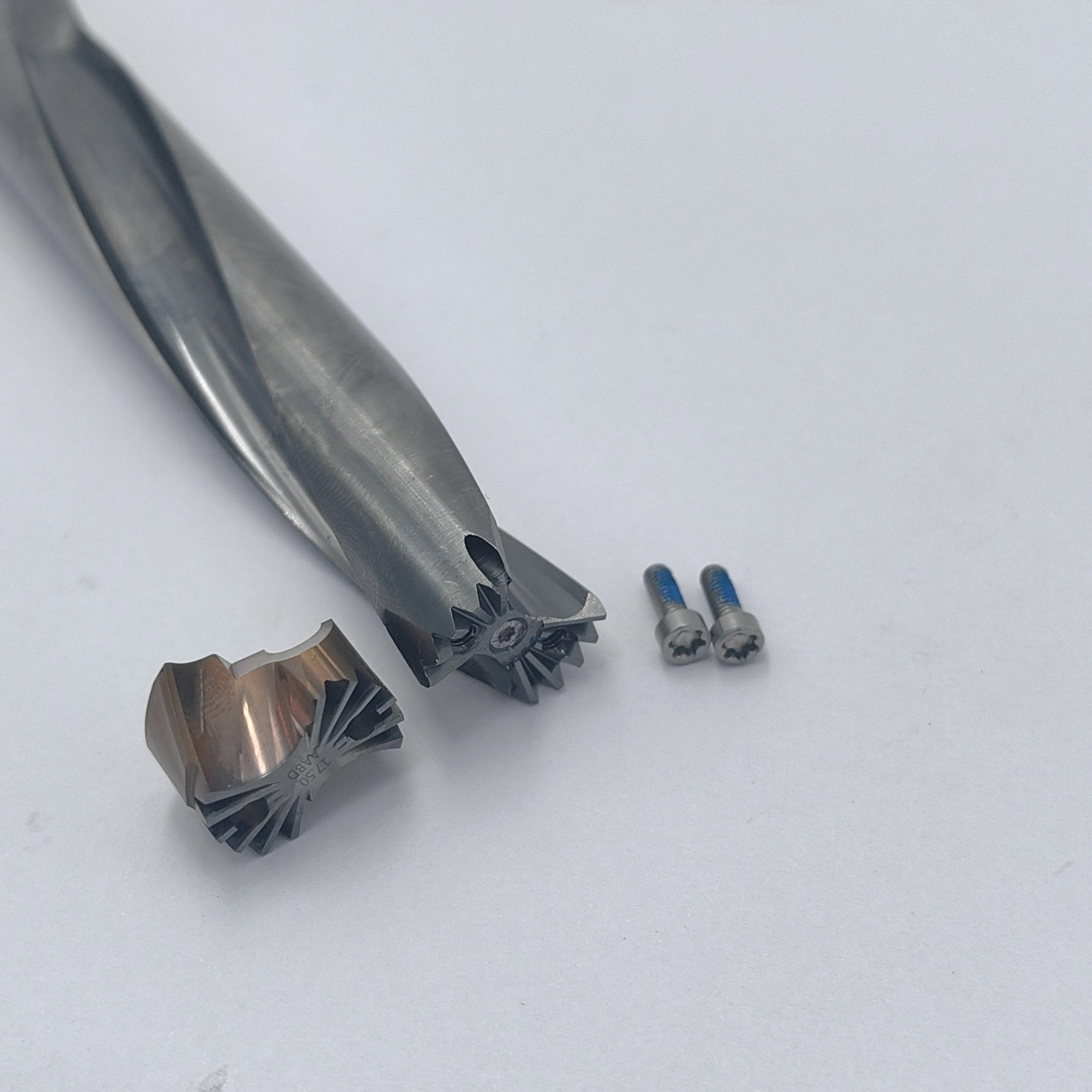 Высокоскоростное сверло DMIX Crown 10-25 8 мм 1 5-5D индексируемое внутреннее охлаждение