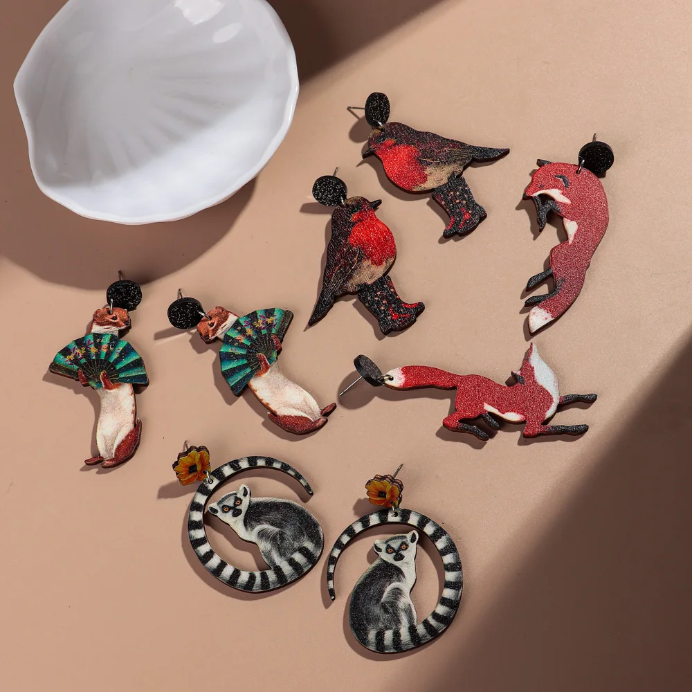 Деревянные серьги-капельки лиса