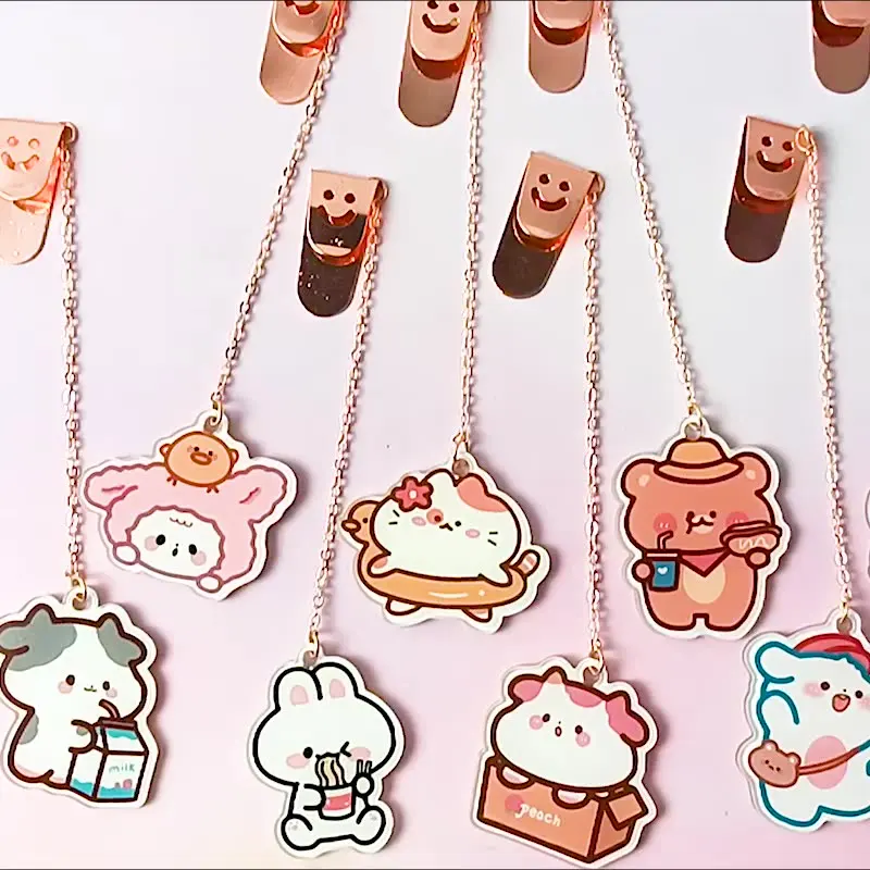 

1PCS Cute Bear Pendant Bookmark Acrylic Pendant Bookmark Holder Office Stationery Shaped Paperclip School Supplies Dropshipping