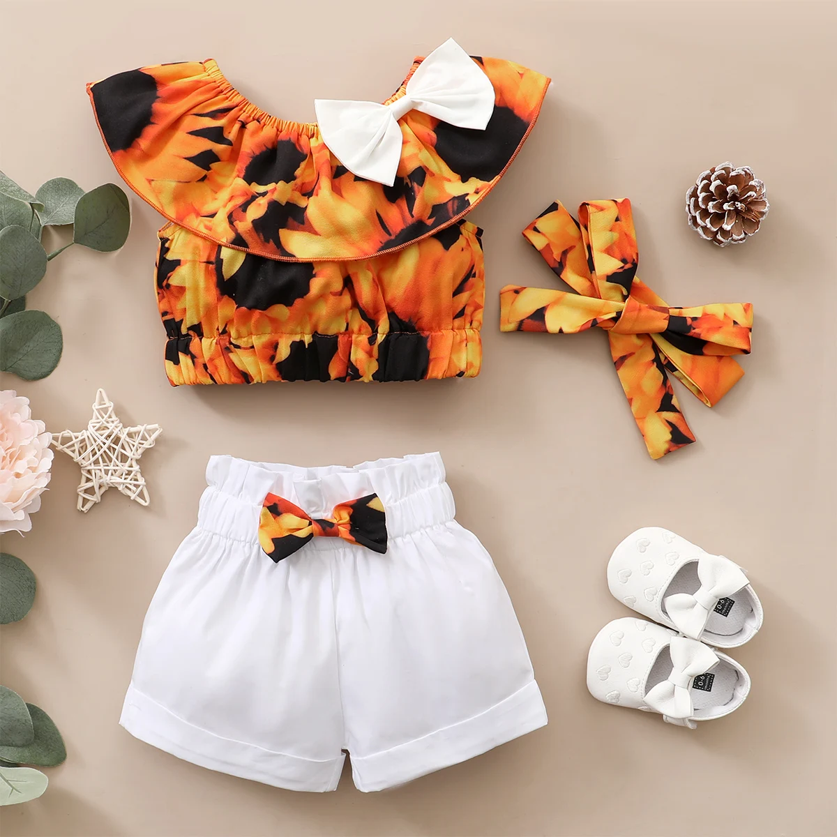 

Summer Newborn Baby Girls Set Fashion Floral Print Ruffle Top Bowknot White Shorts Headband Infant 3pcs Outfits Suit