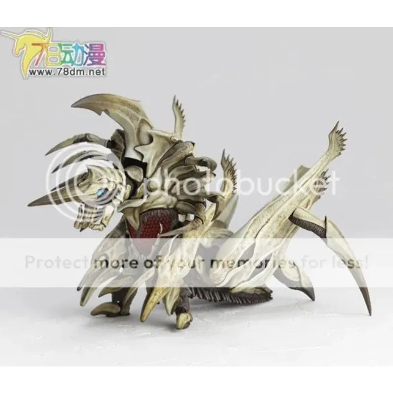 Фото Фигурки персонажей Kaiyodo Mobile Character для Revolutech Tokusatsu Gamela 2 и модели персонажей Reggio/Chimera из серии 