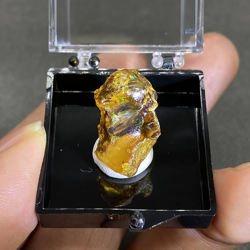 Опаловые камни