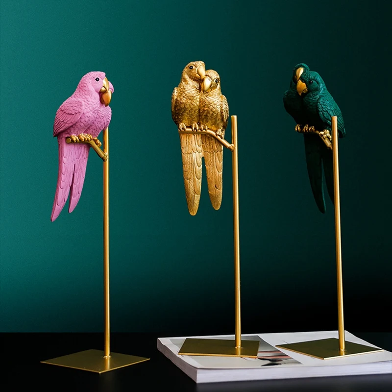 

LBER Nordic Creative Resin Simulated Animal Parrot Bird Crafts Ornaments Gold Modern Home Desktop Decoration