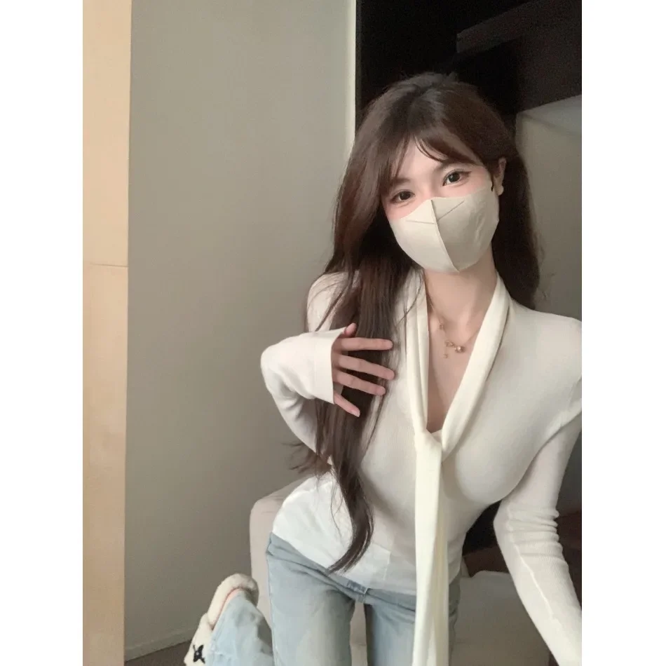 Эстетический вязаный топ Pure Desire с длинными рукавами и v-образным вырезом мягкая