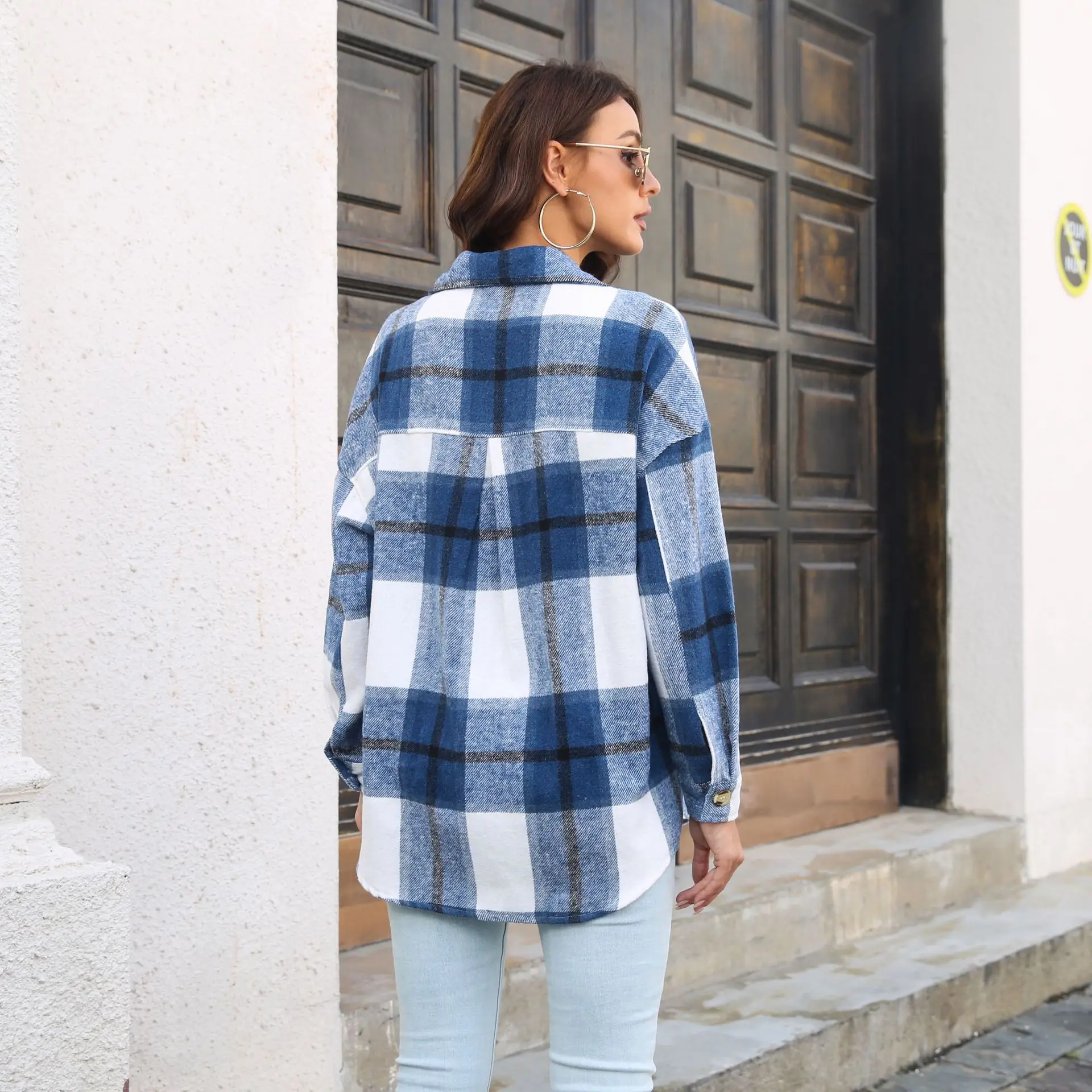 

Plaid coat Women's long sleeve medium long woolen shirt coat Autumn and winter new women's wear
