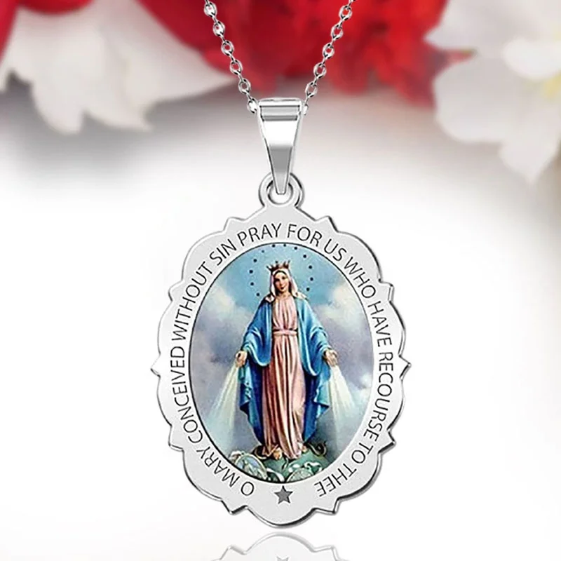 

Exquisite Religious Necklace Oval Personalized Fashion Classic Pendant Jewelry for Woman Religious Believer Gift for Men Women