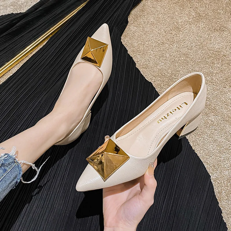 Women Pointed Toe Pumps Slip on Loafers Office Lady Shoes 5cm Med Heel Microfiber Leather Gold Square Chain Soft Femle Soles D75