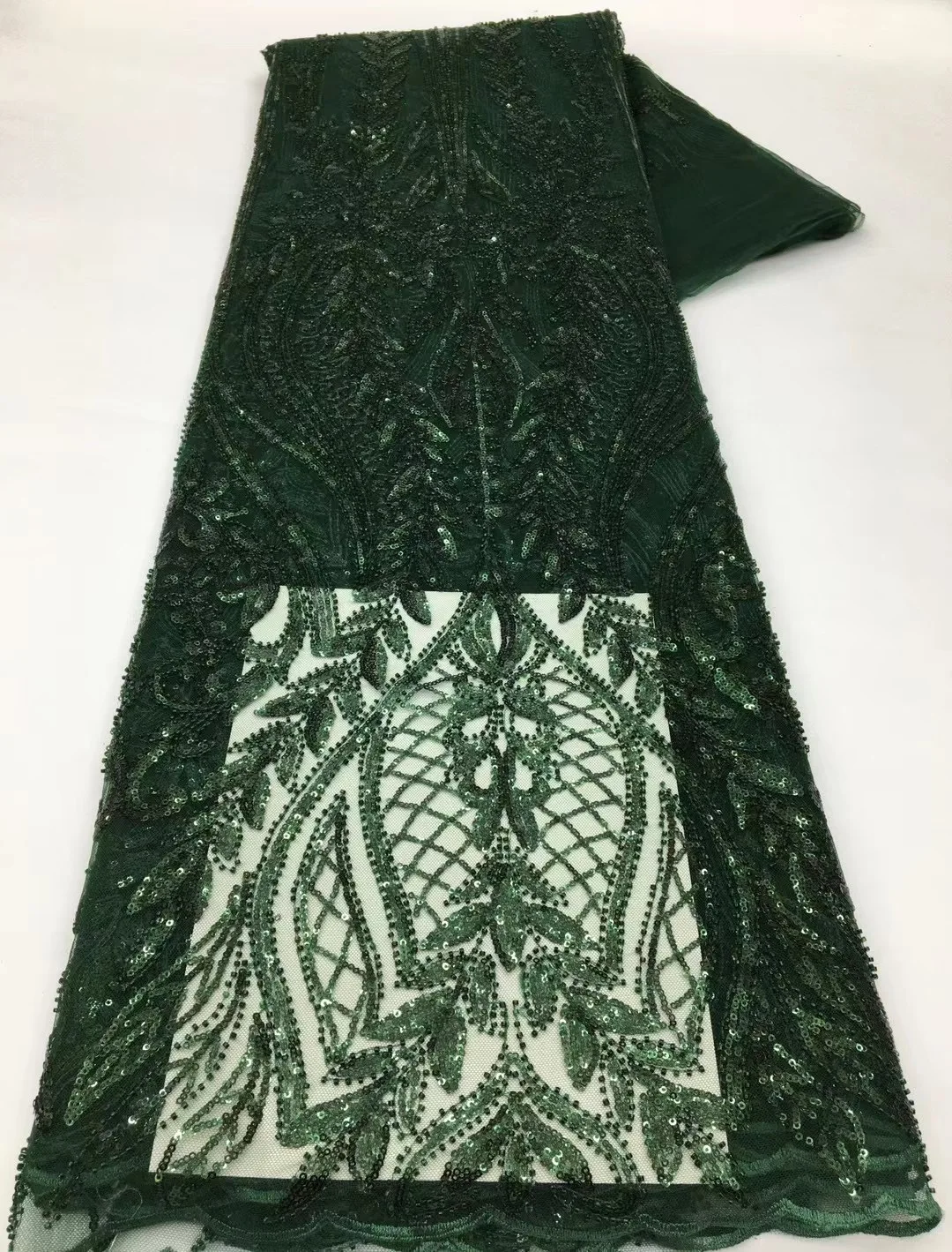 

Nigerian Sequins Lace Fabric 2023 High Quality African Tulle Embroidery Fabric for Wedding Dress Sewing Mesh Lace 5 Yards XX5610