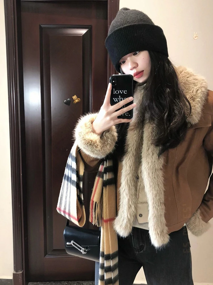 Короткое меховое джинсовое пальто женское новинка 2024 осень и зима маленькая