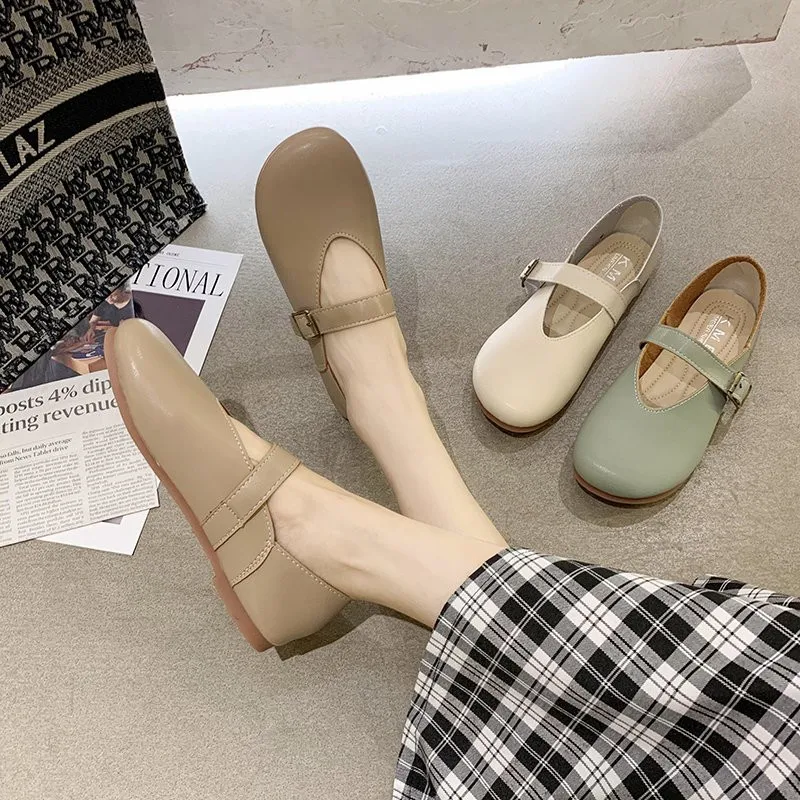 Letnie buty damskie Obuwie Kwadratowe palce Mokasyny Miękkie 2024 Sukienka retro Nowe płaskie Mary Janes kwadratowe Retro