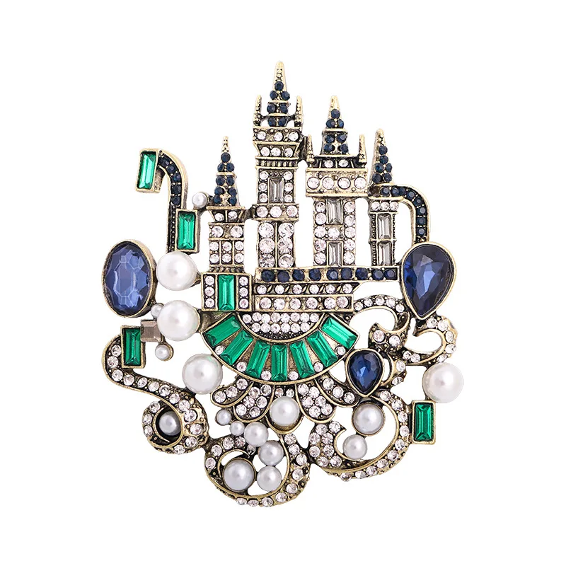 Retro European Castle Pin Brooches for Women Fashion Alloy Rhinestone Pins Temperament Personality Color Crystal Pearl Corsage