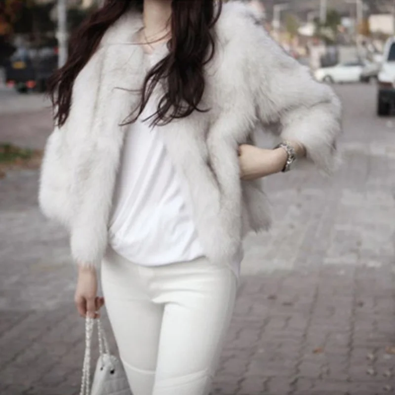 New Winter Imitate Fox Furry Coat Short Luxury Women Korean 3/4 Sleeve Thick Faux Fur Jacket Female Fashion Outerwear Plush Coat