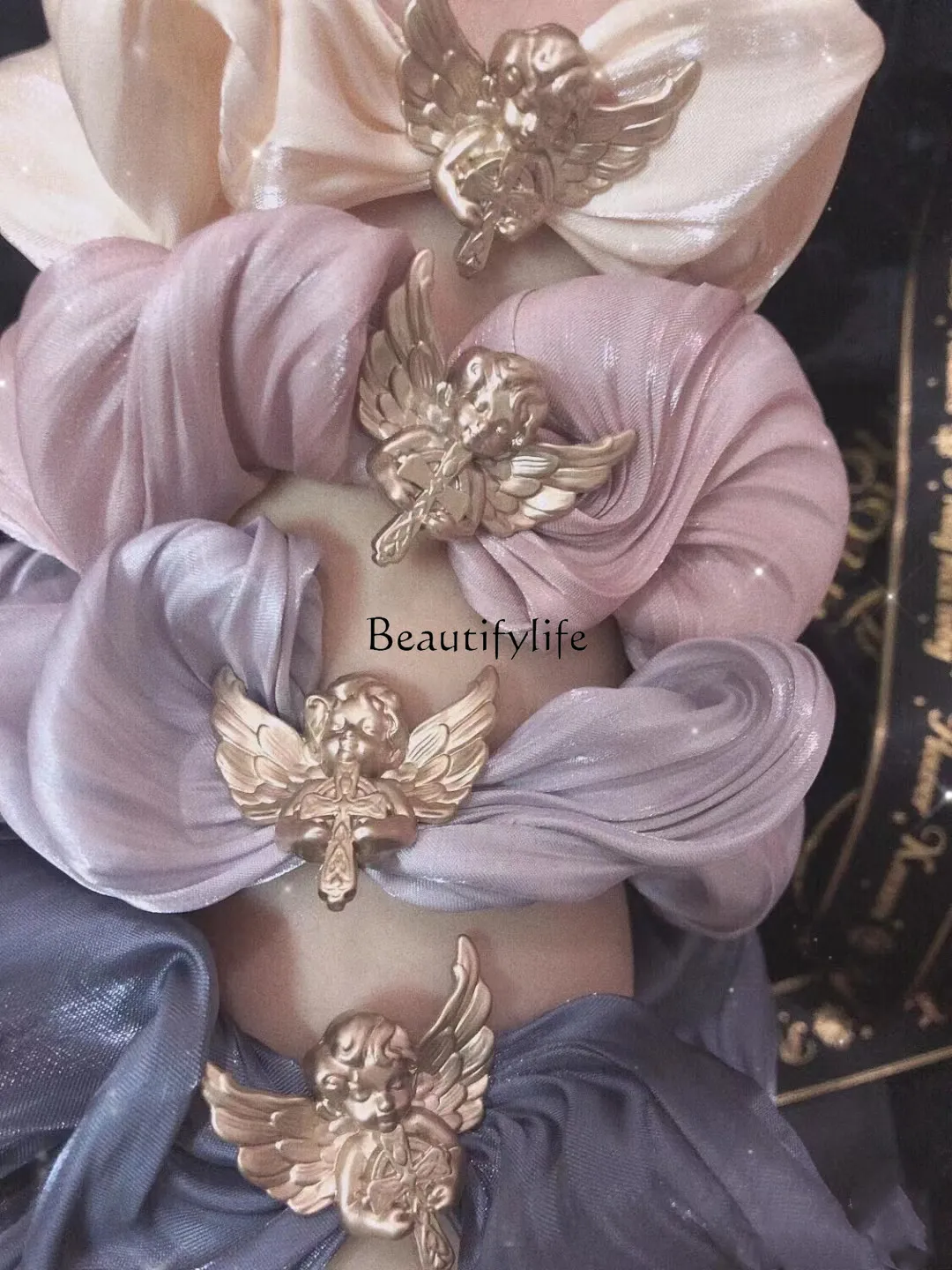 Коллекция аксессуаров для волос с изображением цветов