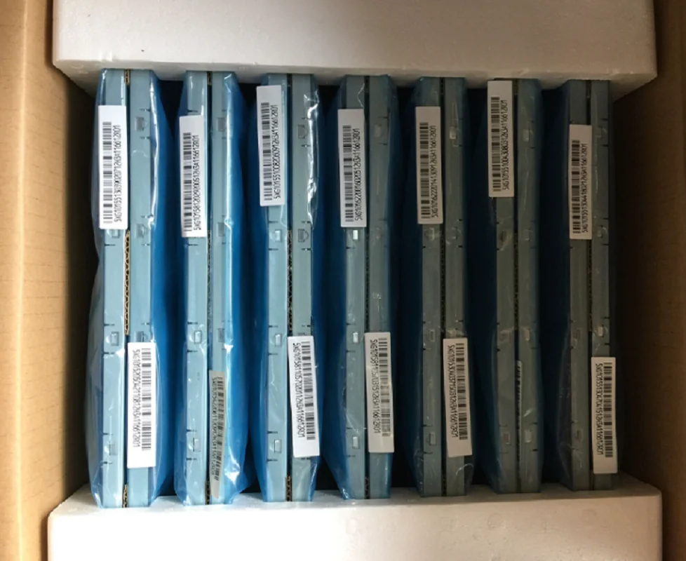 15-дюймовый ЖК-монитор