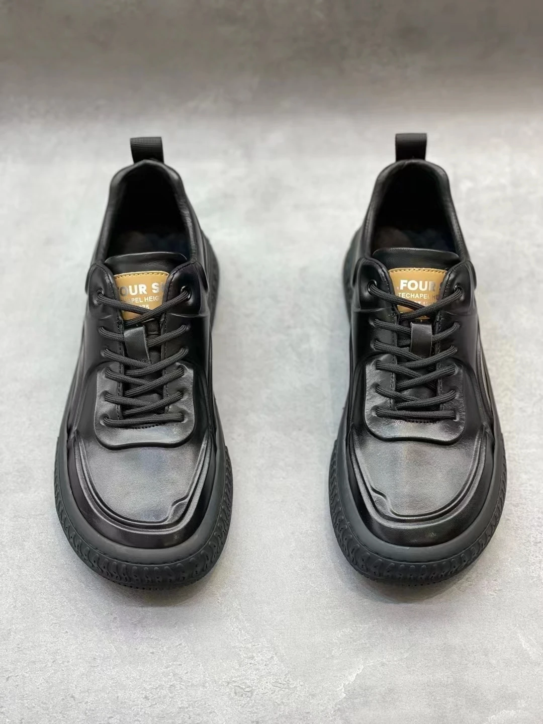 22-03 Новая легкая роскошная мужская обувь из высококачественной натуральной кожи