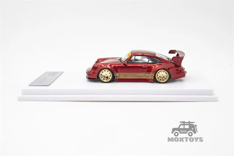 Литая под давлением модель автомобиля TPC 1:64 RWB964/RWB993 Metallic Red Limited500