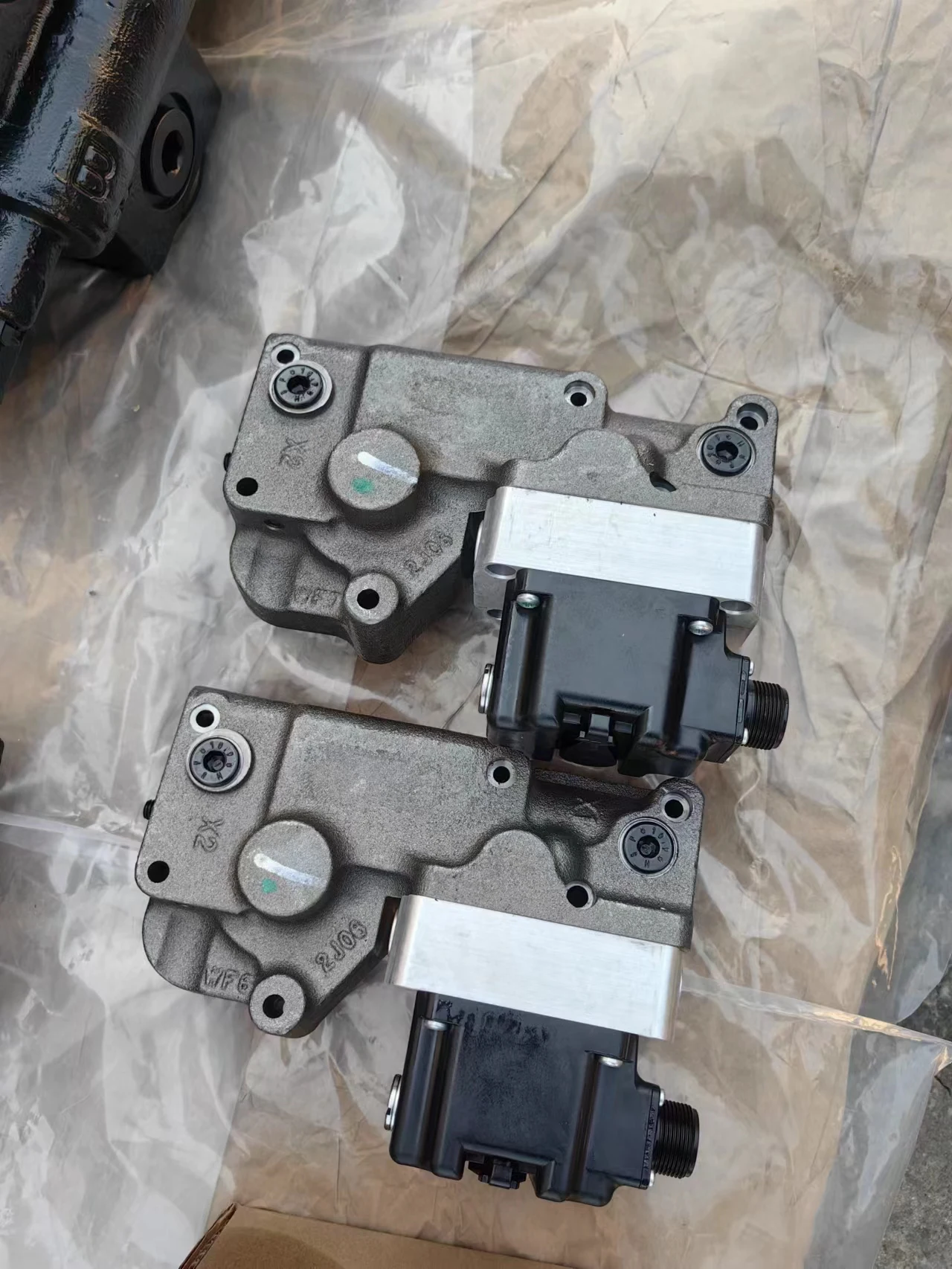 Контрольный клапан гидравлического давления Sauer MCV116G4201 KVEBB1402 KVEBB0504 KVEBB0704 KVEBB1804