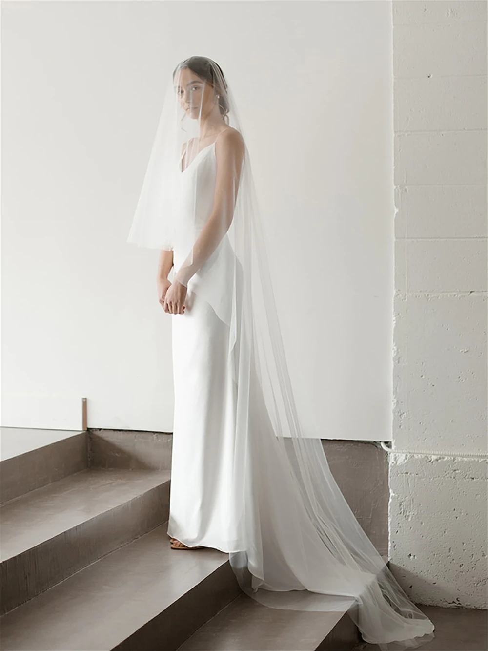 Фата Женская одноуровневая простая фата из Мягкого Тюля Свадебный белый/цвета