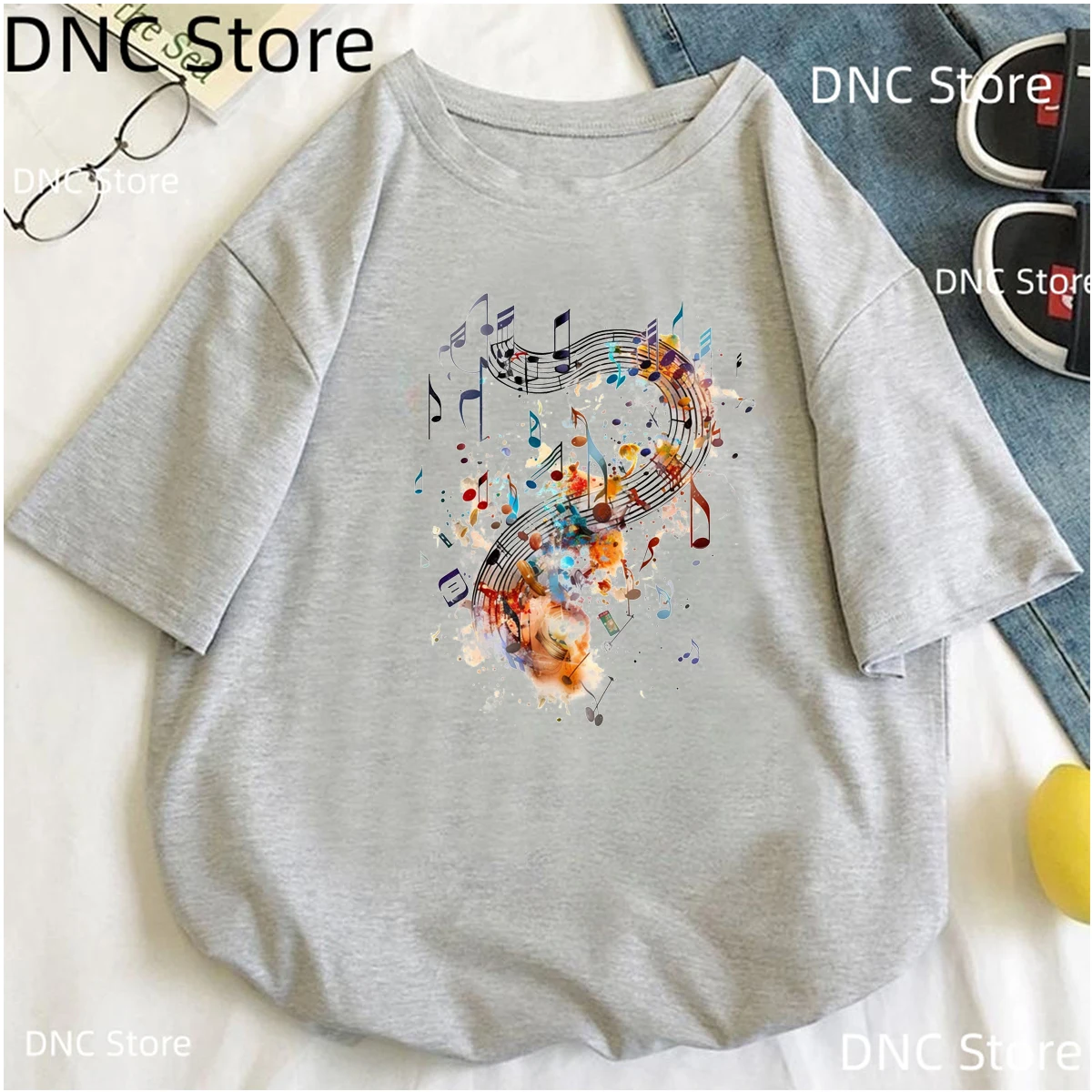 Новая женская футболка с забавным