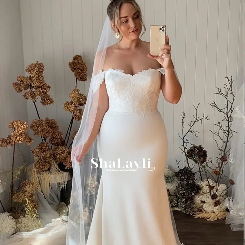 

Luxury Wedding Dress Elegant Multi-layer Lotus Leaf Yarn V-neck Beading Wedding Gowns Crystal Lace Up White Vestido De Noiva