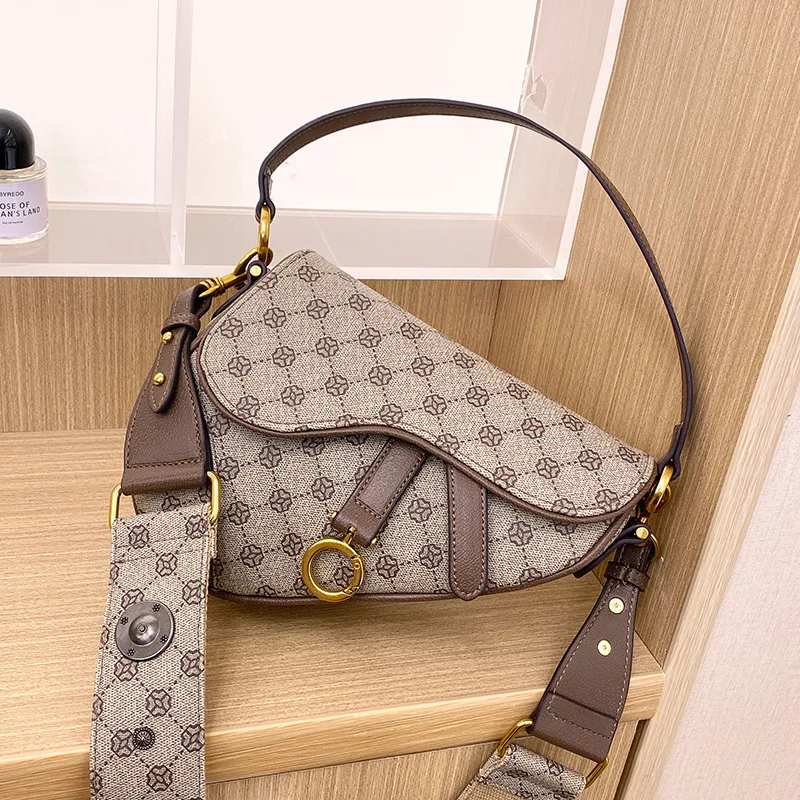 Vintage Houndstooth Saddle Handbag Purses For Women Shoulder Crossbody Bags 2023 New Fashion Ladies Messenger Bag High Quality