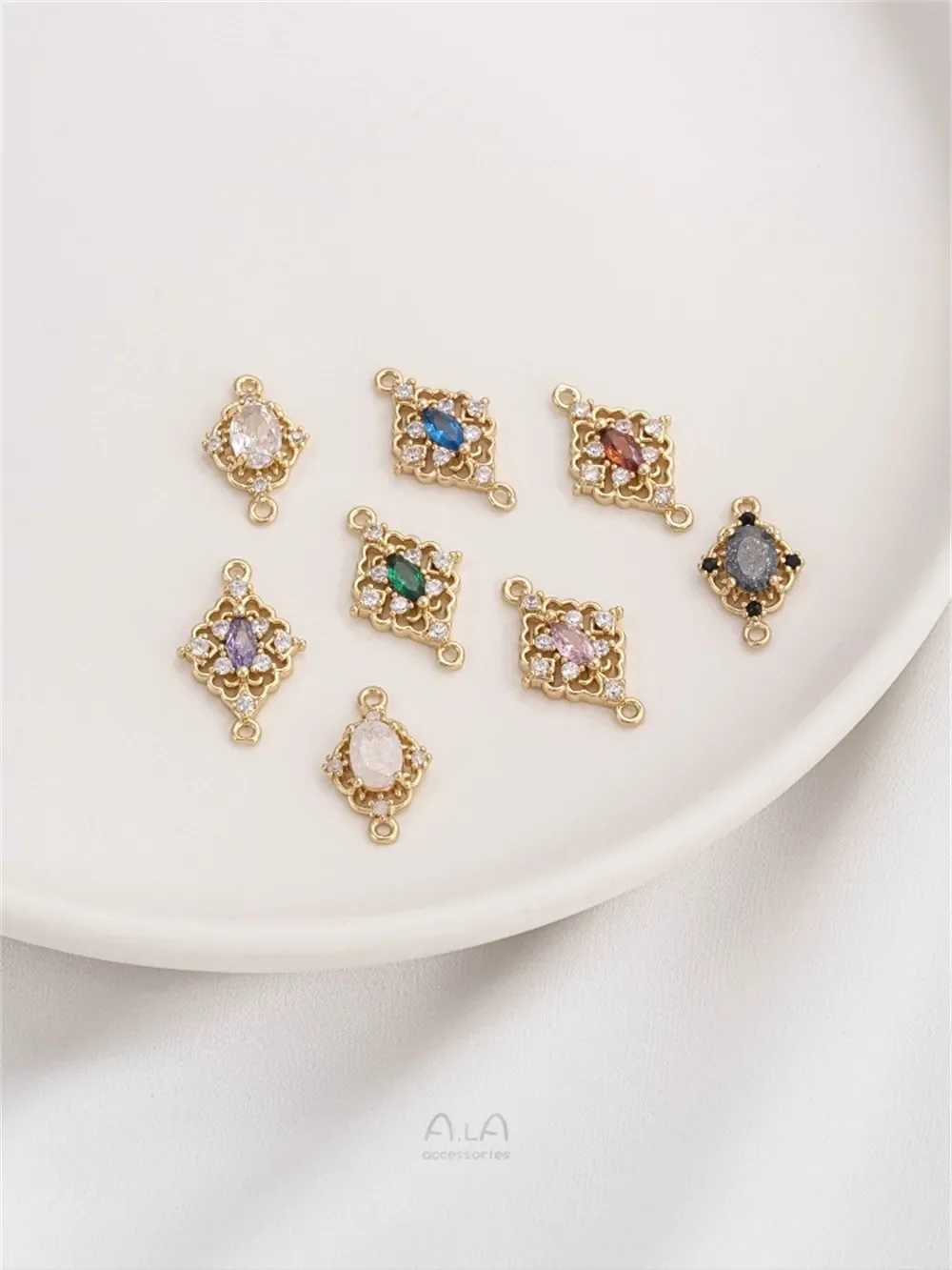 14-каратное золото инкрустированный цветным цирконием ретро-цветок Тенг алмазный