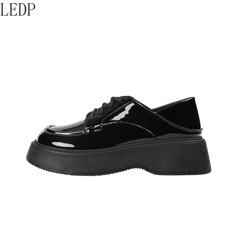 

Full Cowhide Lace-up Big Head round Toe Platform Platform Shoes Female Authentic Leather Shoes Retro Easy Matching Pumps
