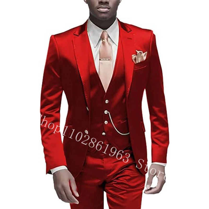 Рисунок 3 - Мужские атласные костюмы