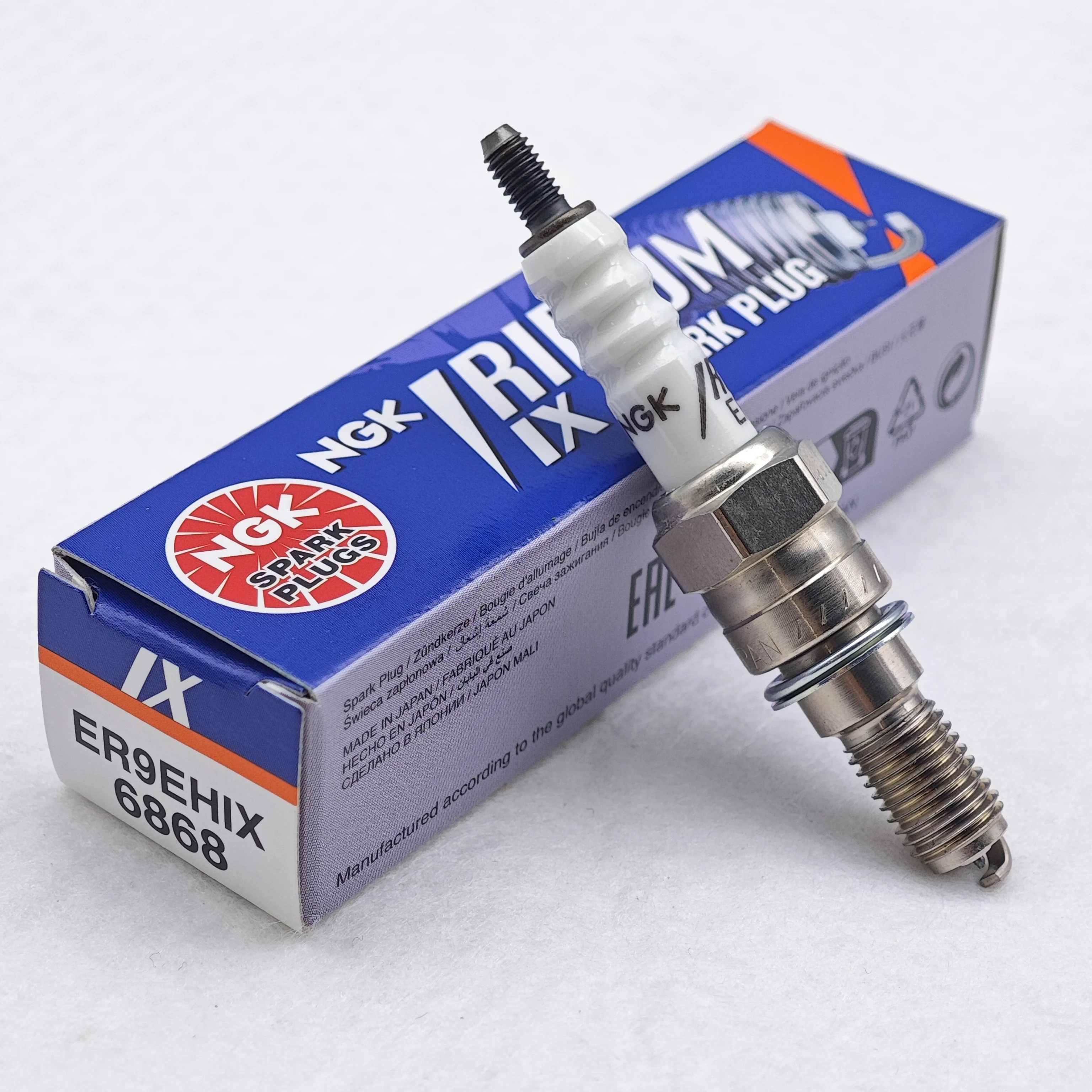 

2 шт. оригинальная свеча зажигания NGK Iridium ER9EHIX 6868 подходит для VFR400 RVF400 V30 V35