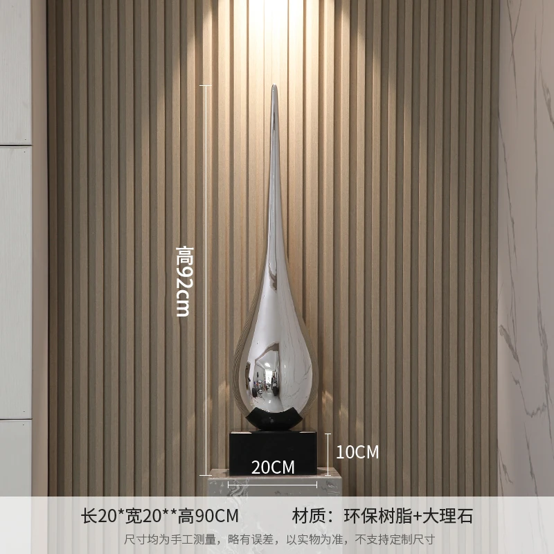 

Скульптура капель воды из смолы