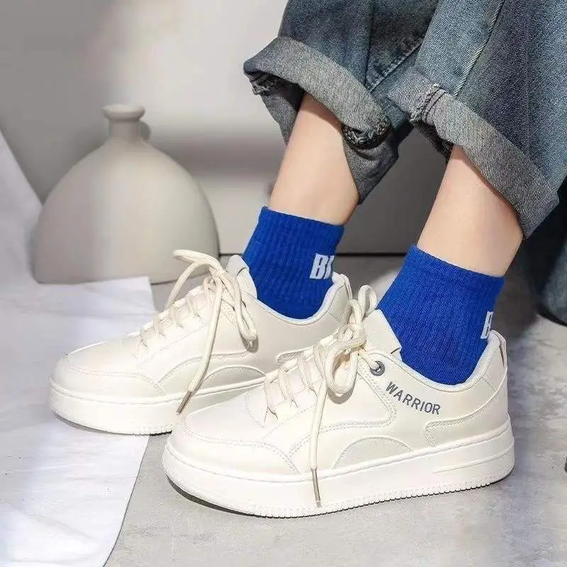 

Basic Sleek Platform Sneakers 2022 Autumn Korean Fashion Sports Shoes Women Students Daily Wear Casual All-match Ladies Footwear