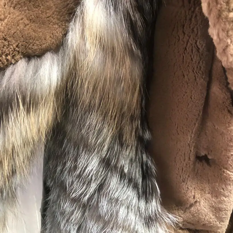 Женская куртка из натурального лисьего меха