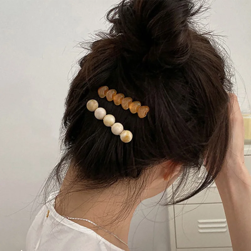 

2Pcs Sweet Brown Heart Barrettes Korea Vintage Acetate Hair Clip Acrylic Duckbill Hairpin Bang Side Clip For Women Girl Hairgrip